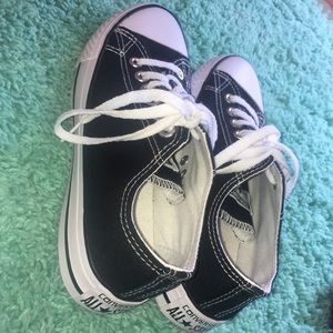 BLACK NEW CONVERSE 💓